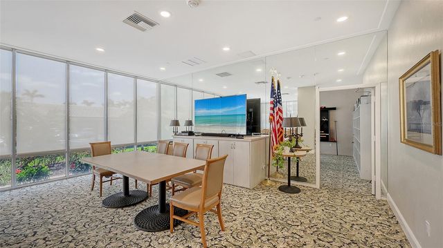 1212 BENJAMIN FRANKLIN DRIVE 907, Sarasota, FL 34236