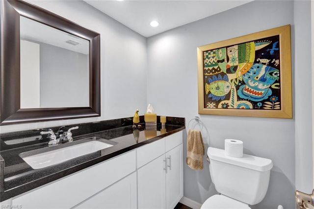 3215 Gulf Shore BLVD N # 704N, Naples, FL 34103