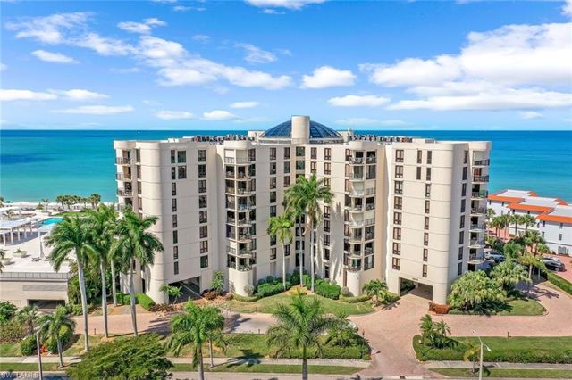 3215 Gulf Shore BLVD N # 704N, Naples, FL 34103