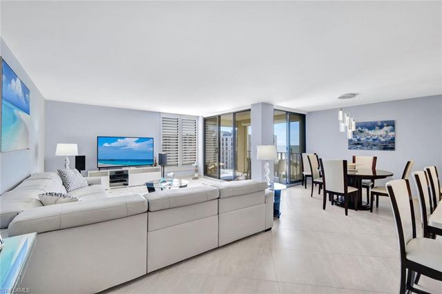 3215 Gulf Shore BLVD N # 704N, Naples, FL 34103