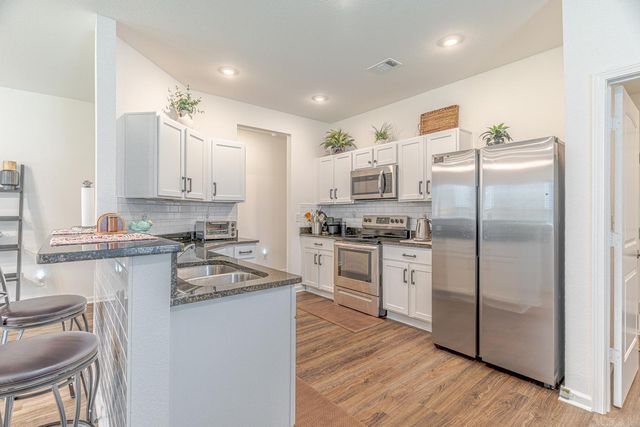 805 Elizabeth Ln, Jonesboro, AR 72405