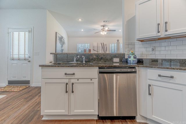 805 Elizabeth Ln, Jonesboro, AR 72405