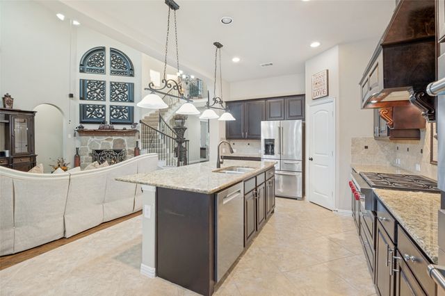 6701 Edwards Road, Denton, TX 76208