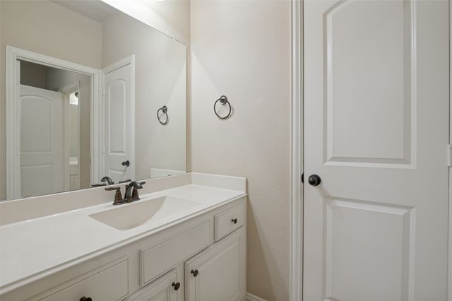 6701 Edwards Road, Denton, TX 76208