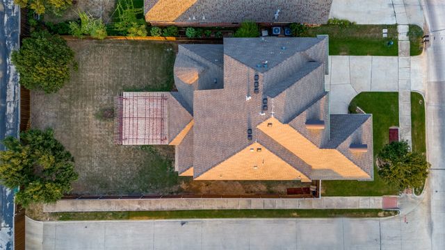 6701 Edwards Road, Denton, TX 76208