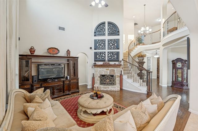 6701 Edwards Road, Denton, TX 76208
