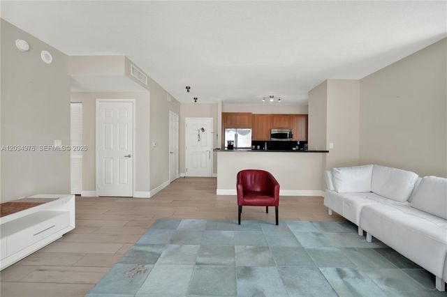 1300 Ponce De Leon Boulevard 901, Coral Gables, FL 33134