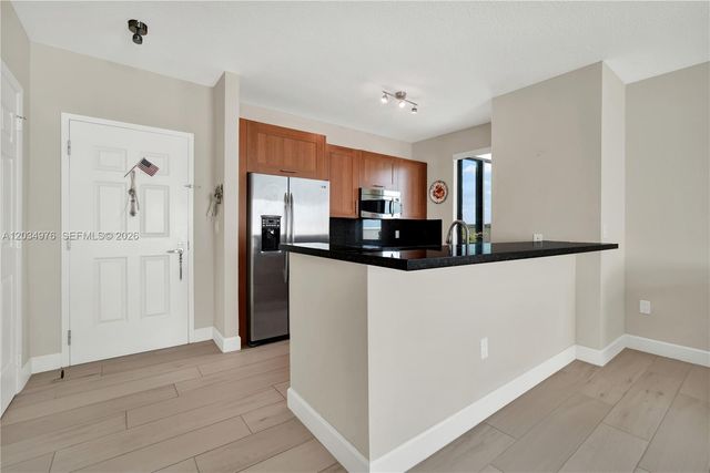 1300 Ponce De Leon Boulevard 901, Coral Gables, FL 33134