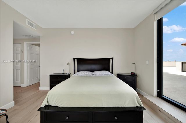 1300 Ponce De Leon Boulevard 901, Coral Gables, FL 33134