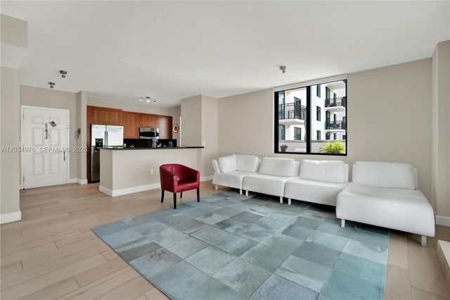 1300 Ponce De Leon Boulevard 901, Coral Gables, FL 33134