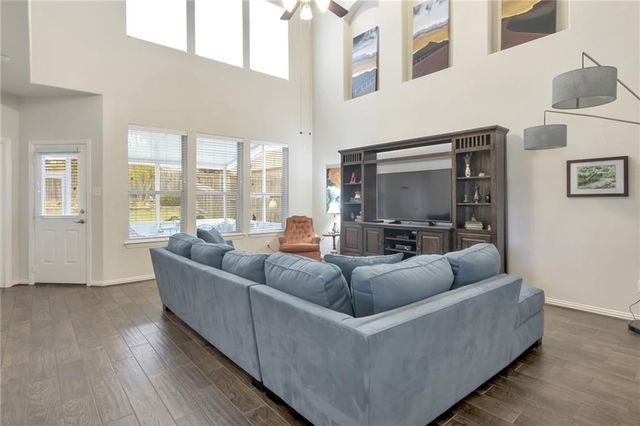 252 Pond View PASS, Buda, TX 78610