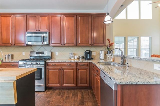 252 Pond View PASS, Buda, TX 78610