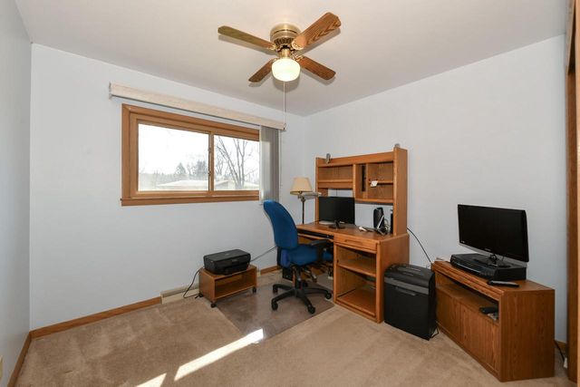 4845 Langlade DRIVE, New Berlin, WI 53151