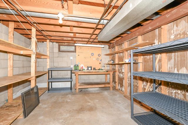 4845 Langlade DRIVE, New Berlin, WI 53151