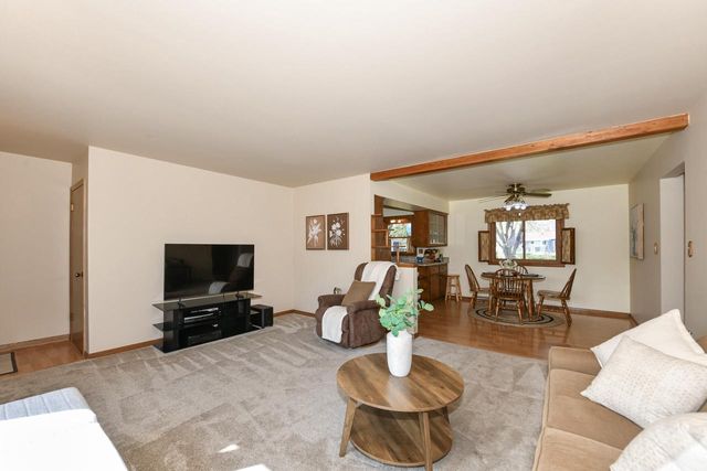 4845 Langlade DRIVE, New Berlin, WI 53151