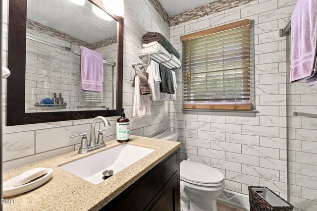 625 Holly Street, Burlington, NC 27217