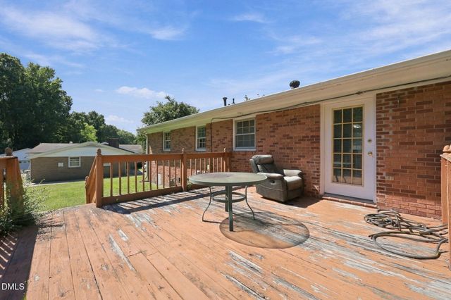 625 Holly Street, Burlington, NC 27217
