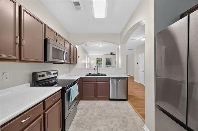 1406 Bayrose Circle, East Point, GA 30344