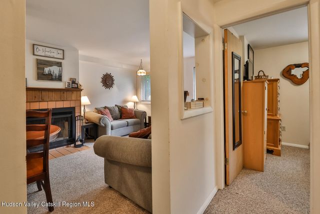 75 Highlands Drive T-4, Hunter, NY 12442