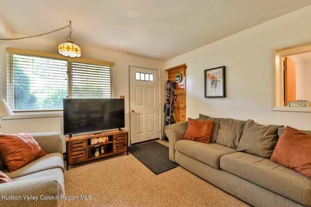 75 Highlands Drive T-4, Hunter, NY 12442