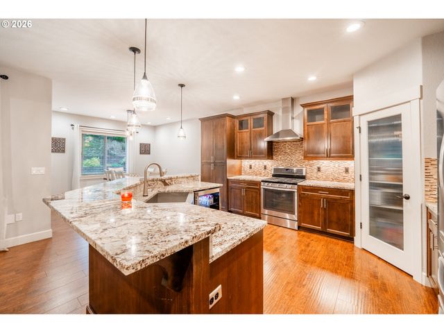 314 MOUNTAIN VISTA Ave, Salem, OR 97306