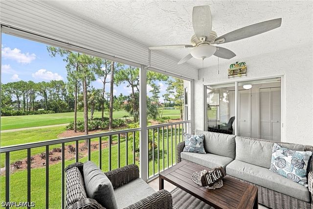 7360 Glenmoor LN 205, Naples, FL 34104