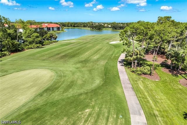 7360 Glenmoor LN 205, Naples, FL 34104