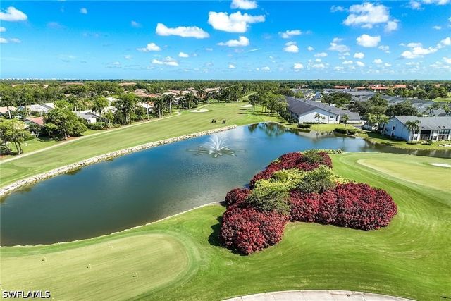 7360 Glenmoor LN 205, Naples, FL 34104