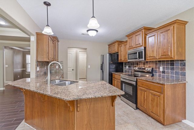 739 W Partridge Drive, Fayetteville, AR 72701