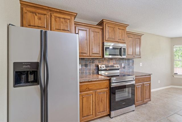 739 W Partridge Drive, Fayetteville, AR 72701