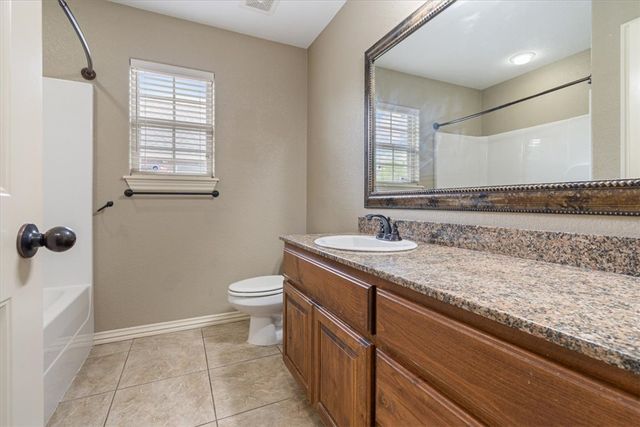 739 W Partridge Drive, Fayetteville, AR 72701