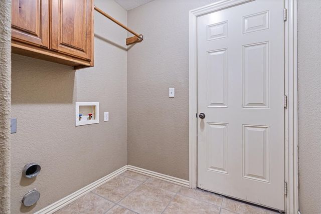 739 W Partridge Drive, Fayetteville, AR 72701