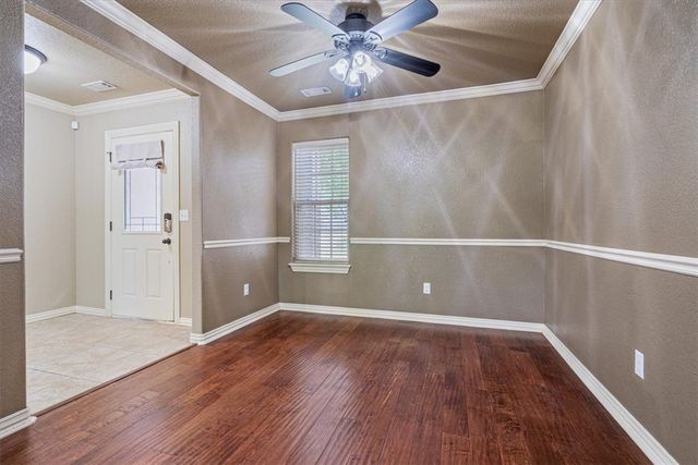 739 W Partridge Drive, Fayetteville, AR 72701