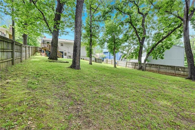 5131 Goodman Lane, Overland Park, KS 66202