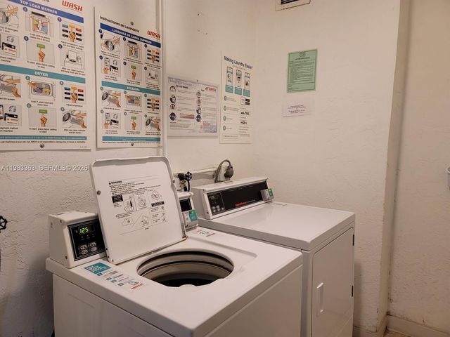 401 Golden Isles Dr 1114, Hallandale Beach, FL 33009