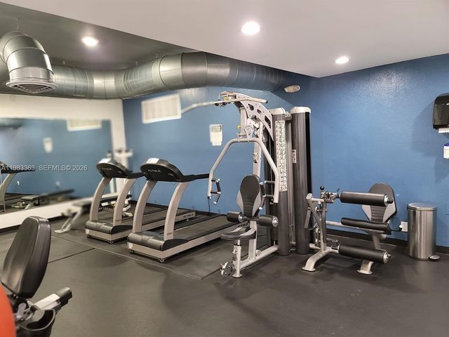 401 Golden Isles Dr 1114, Hallandale Beach, FL 33009