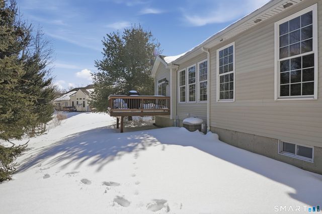 17 White Oak Drive 17, Prospect, CT 06712