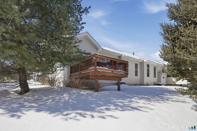 17 White Oak Drive 17, Prospect, CT 06712