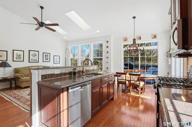 17 White Oak Drive 17, Prospect, CT 06712