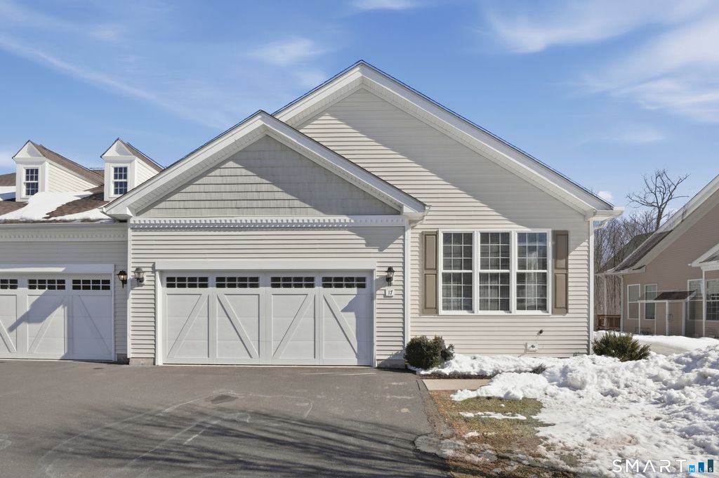 17 White Oak Drive 17, Prospect, CT 06712