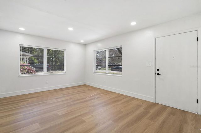 1212 E CRAWFORD STREET, Tampa, FL 33604