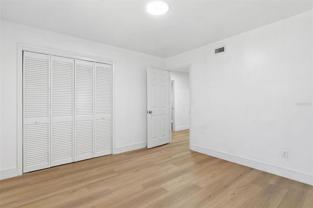 1212 E CRAWFORD STREET, Tampa, FL 33604