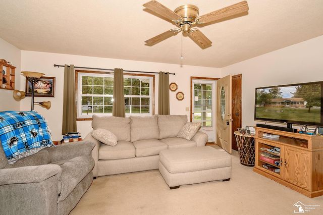 7502 Wilfred Drive, Temperance, MI 48182