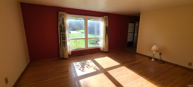 1282 E Meadowbrook Drive, Lafayette, IN 47905