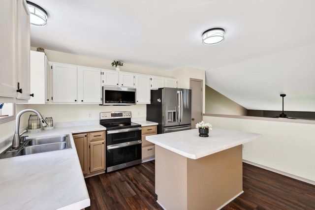 1013 Westridge Drive, Sun Prairie, WI 53590