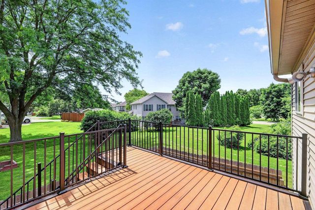 1013 Westridge Drive, Sun Prairie, WI 53590