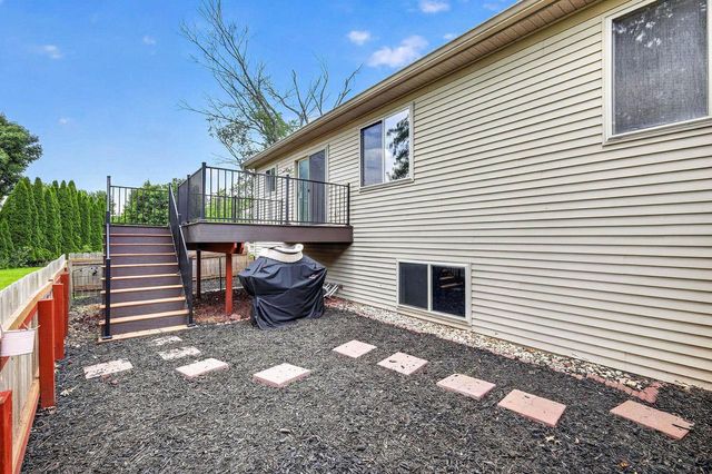 1013 Westridge Drive, Sun Prairie, WI 53590