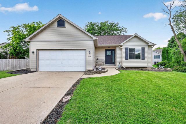 1013 Westridge Drive, Sun Prairie, WI 53590