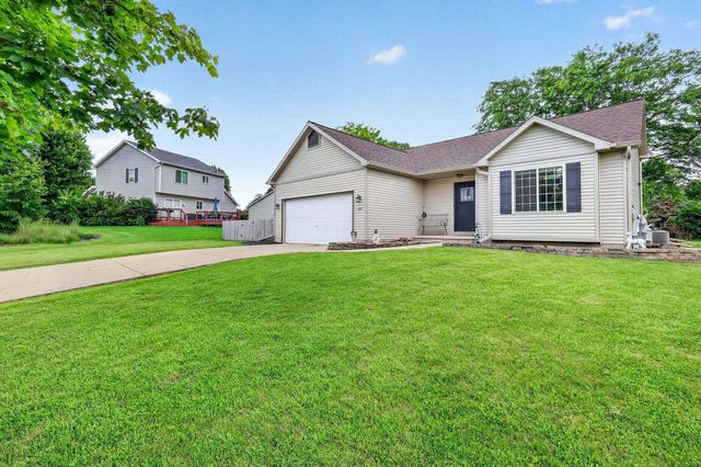 1013 Westridge Drive, Sun Prairie, WI 53590