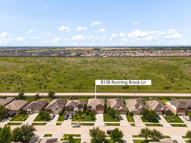8138 Running Brook Lane, Richmond, TX 77469